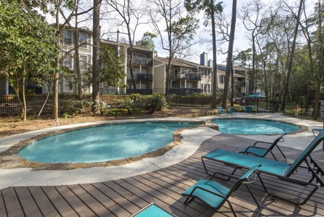 Riverwalk Apartments Houston Texas