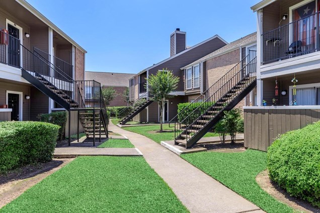 Brentwood Apartments Lake Jackson Texas