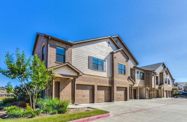 IMT Cinco Ranch Apartments Katy Texas