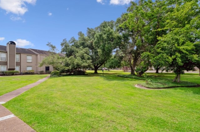 Royal Oaks of Pearland Apartments Pearland Texas