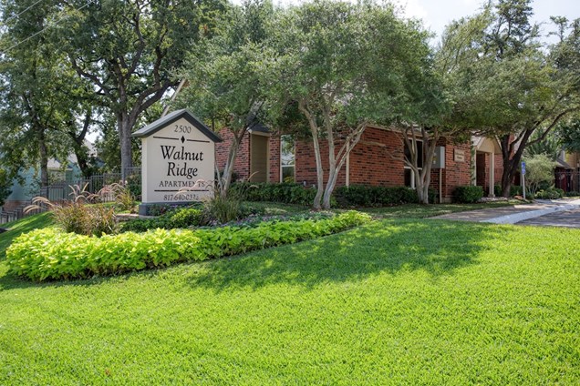 Walnut Ridge Apartments Arlington Texas