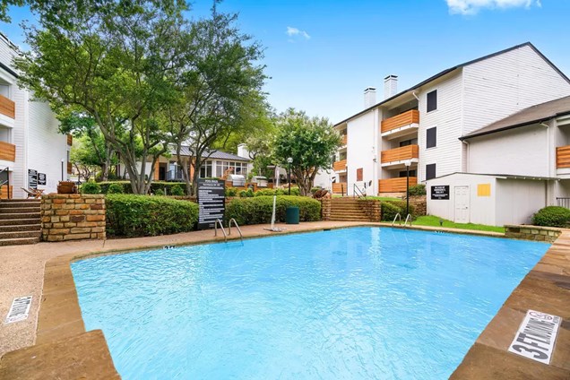 Tides on Oakland Hills Apartments Fort Worth Texas