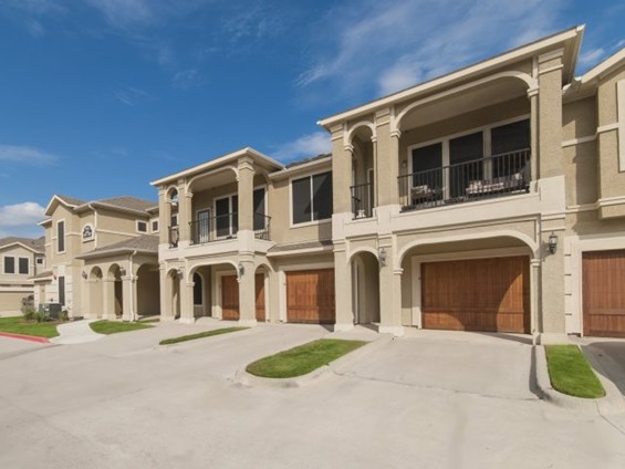 Alys Apartments Conroe Texas
