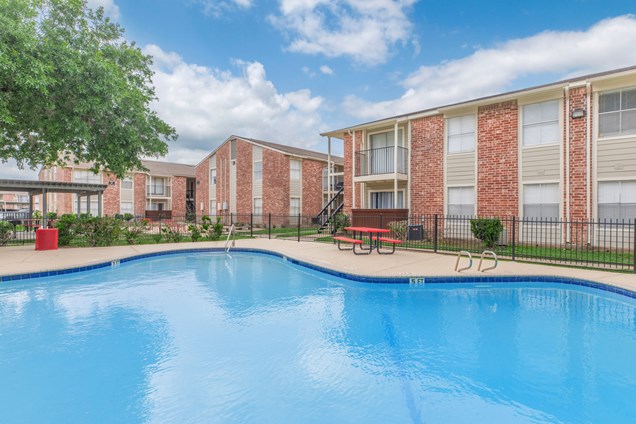 Arbor on Richmond Apartments Houston Texas