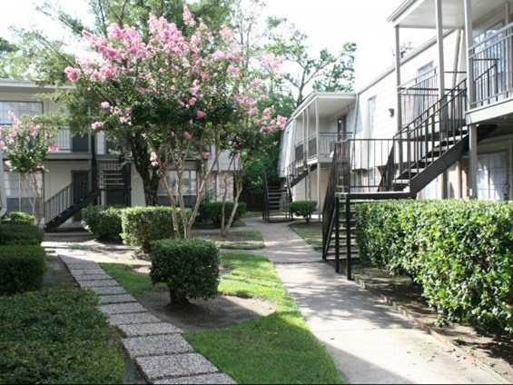 Nubia Square Apartments Houston Texas
