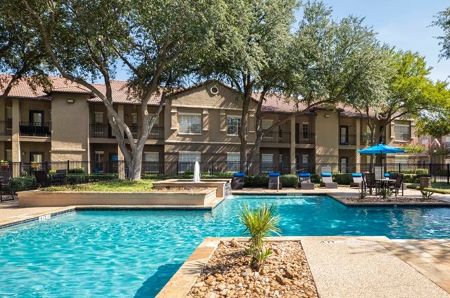 Aventura Cimarron Apartments Irving Texas