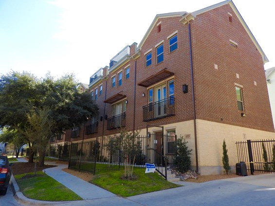 Hartford II Apartments Dallas Texas