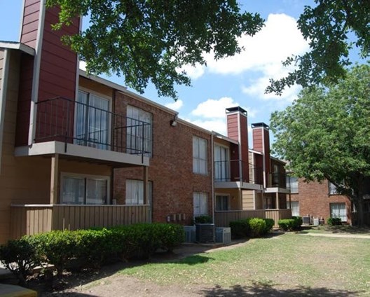 Vineyards at Arlington II Apartments Arlington Texas