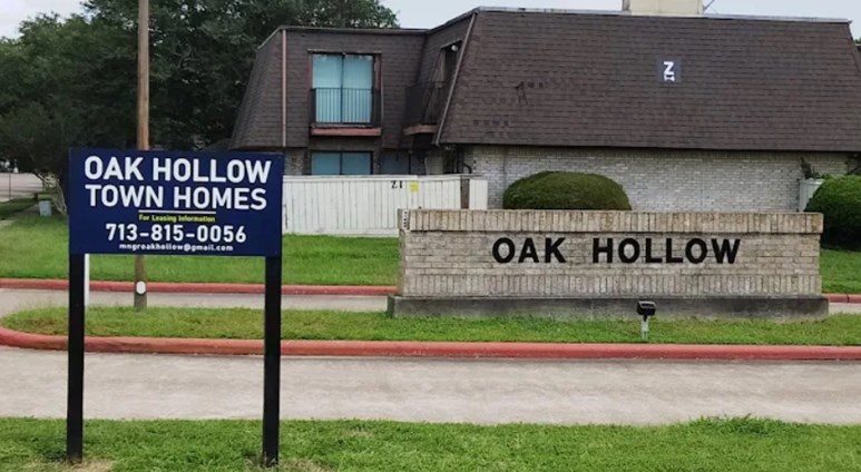 Oak Hollow Apartments Alvin Texas