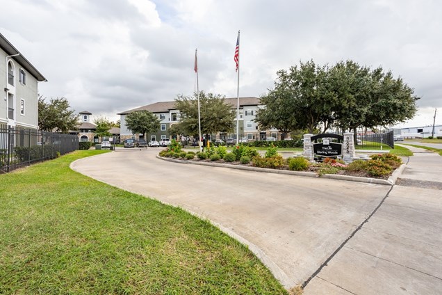 Life at Sterling Woods Apartments Houston Texas