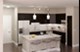 Sur512 - Kitchen - Photo 7 of 20