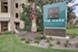 Mark Huebner Oaks - Entrance - Photo 2 of 25