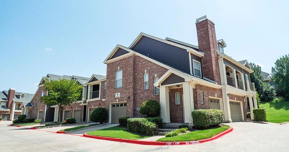 Townhomes of Coyote Ridge Carrollton 1544+ for 1, 2, 3 & 4 Beds