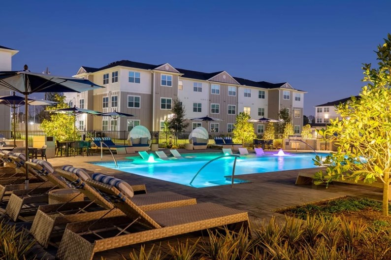 55 Fifty at Northwest Crossing Houston 1119+ for 1 & 2 Beds