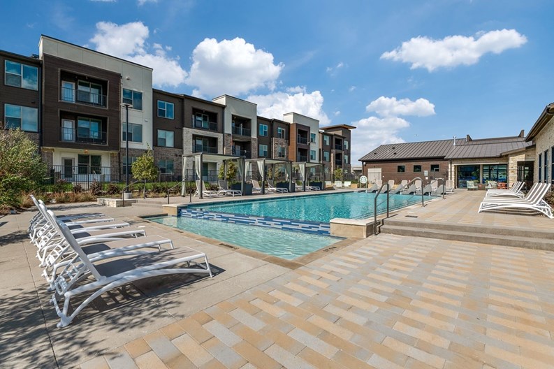 Jefferson Vine Grand Prairie - $1506+ for 1, 2 & 3 Beds