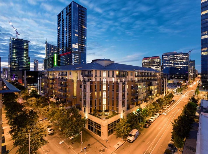 AMLI Downtown Austin - $2070+ for 1 & 2 Bed Apts