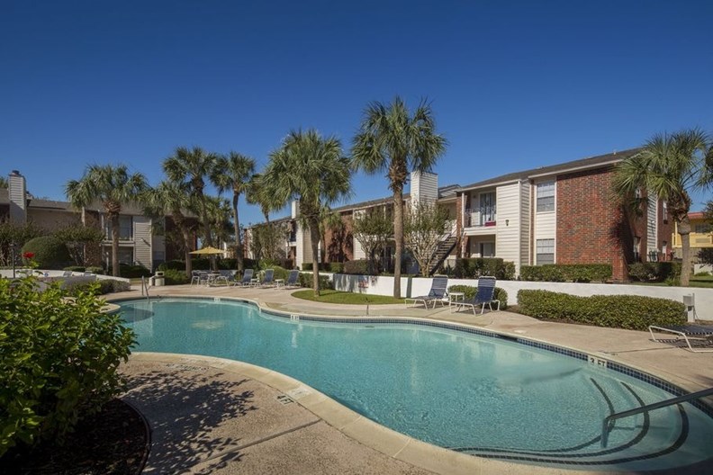 Stone Ridge Texas City 888+ for 1 & 2 Bed Apts