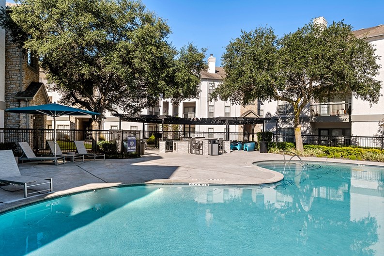 Cortland West Houston 1092+ for 1, 2 & 3 Bed Apts