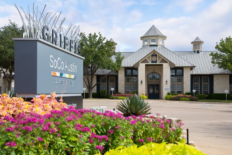 Griffis SoCo Austin Apartments