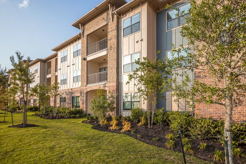 Cortland Cinco Ranch Apartments