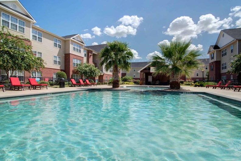 Grove at San Marcos 1598+ for 2 & 3 Bed Apts