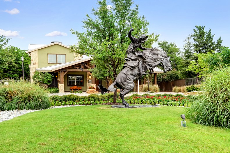 Lodge at Pecan Creek Denton 1447+ for 1, 2 & 3 Beds