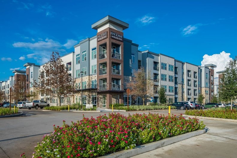 Enclave at Woodland Lakes Apartments