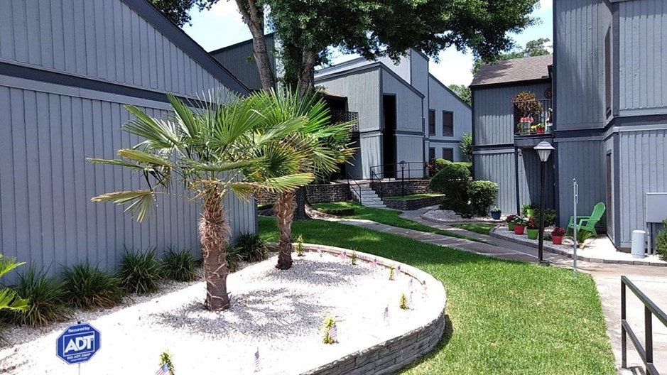 Cedars Apartments