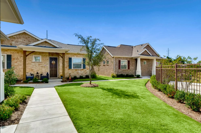 Avilla Northside McKinney 1744+ for 1, 2 & 3 Bed Apts