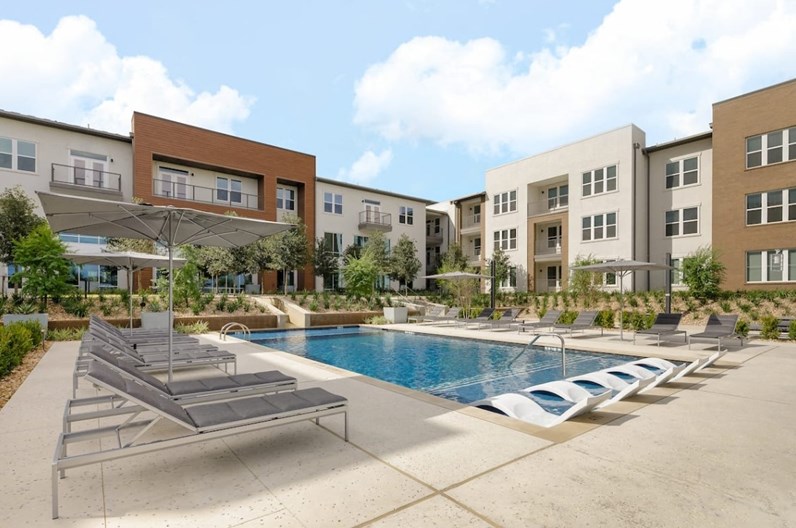Bexley Landing Euless 2499+ for 1, 2 & 3 Bed Apts