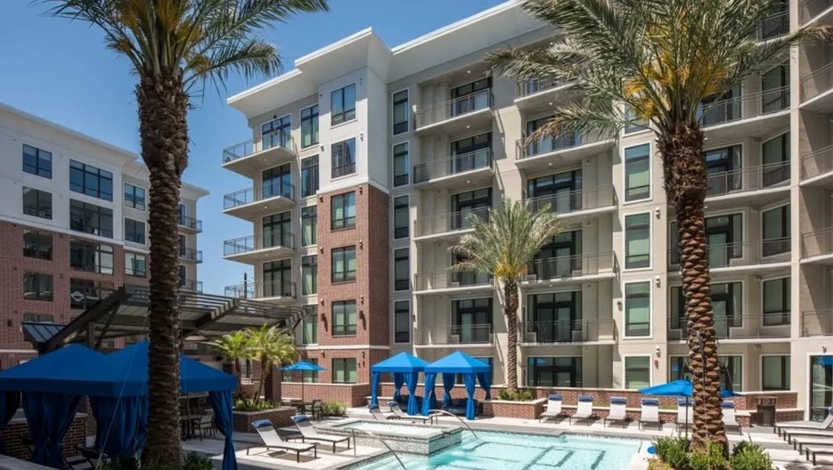 Skyline at Midtown Houston 1325+ for 1 & 2 Bed Apts