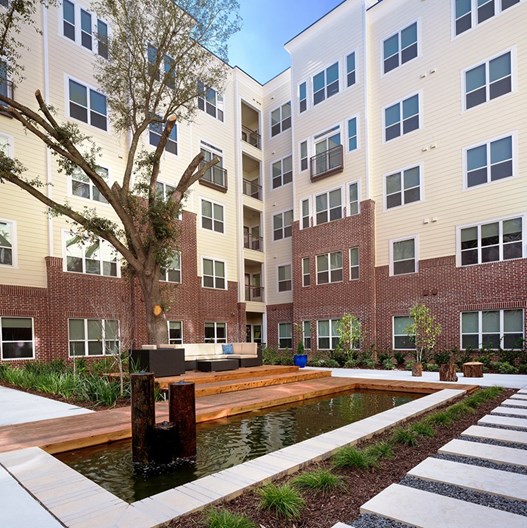 District at Greenbriar Houston - $1060+ for 1 & 2 Beds