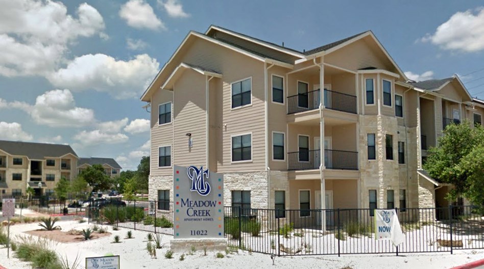 Meadow Creek San Antonio 780+ for 1 & 2 Bed Apts