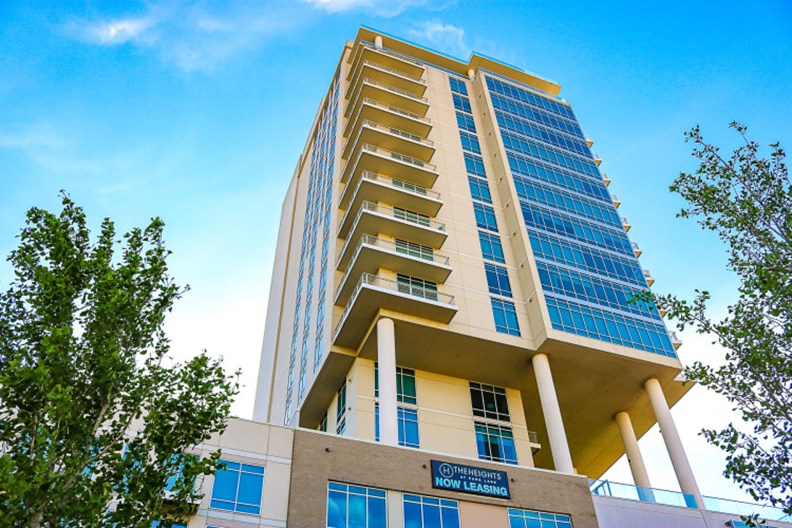 Heights at Park Lane Lofts Dallas - $1187+ for 1 & 2 Beds