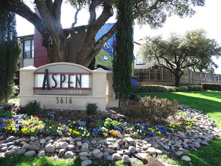 Aspen Creek Apartments Dallas - $875+ for 1 & 2 Bed Apts