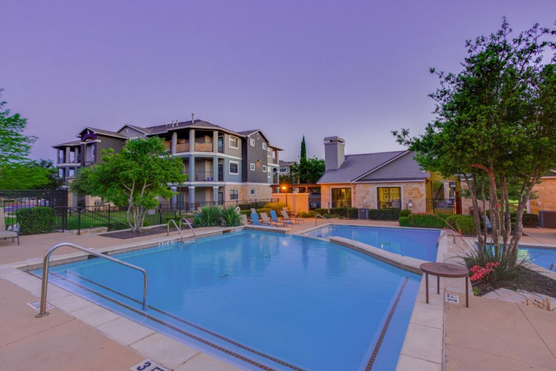 Estates at South Park Meadows Austin - $970+ for 1, 2 & 3 Beds