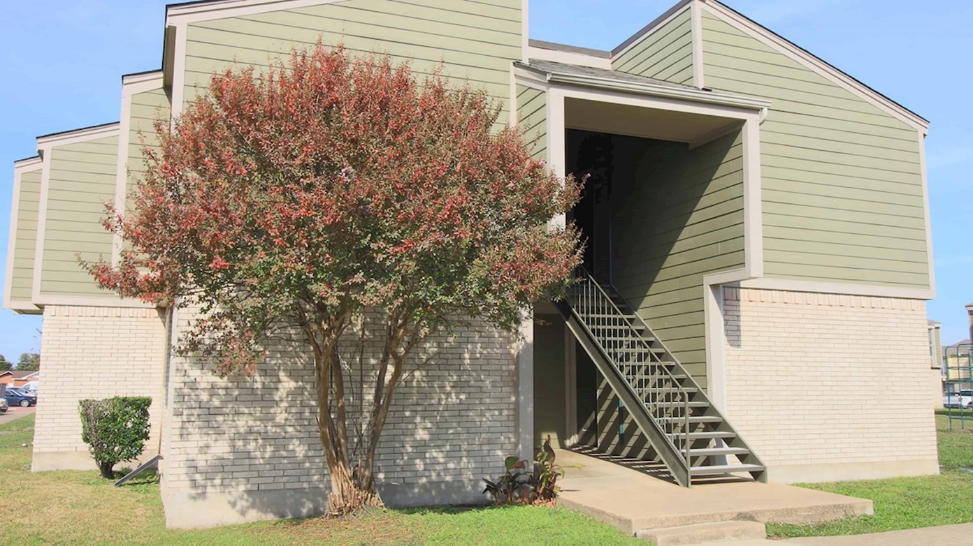 Cherokee Village - Dallas, TX - Photo 1 of 6