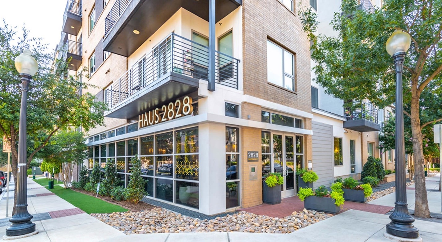 Haus 2828 - Dallas, TX - Photo 1 of 24