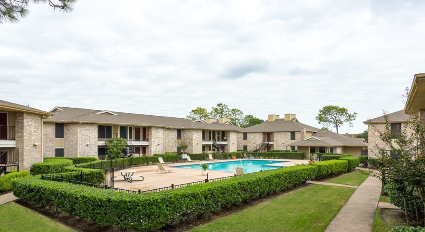Beamer Place - Houston, TX - Photo 1 of 21