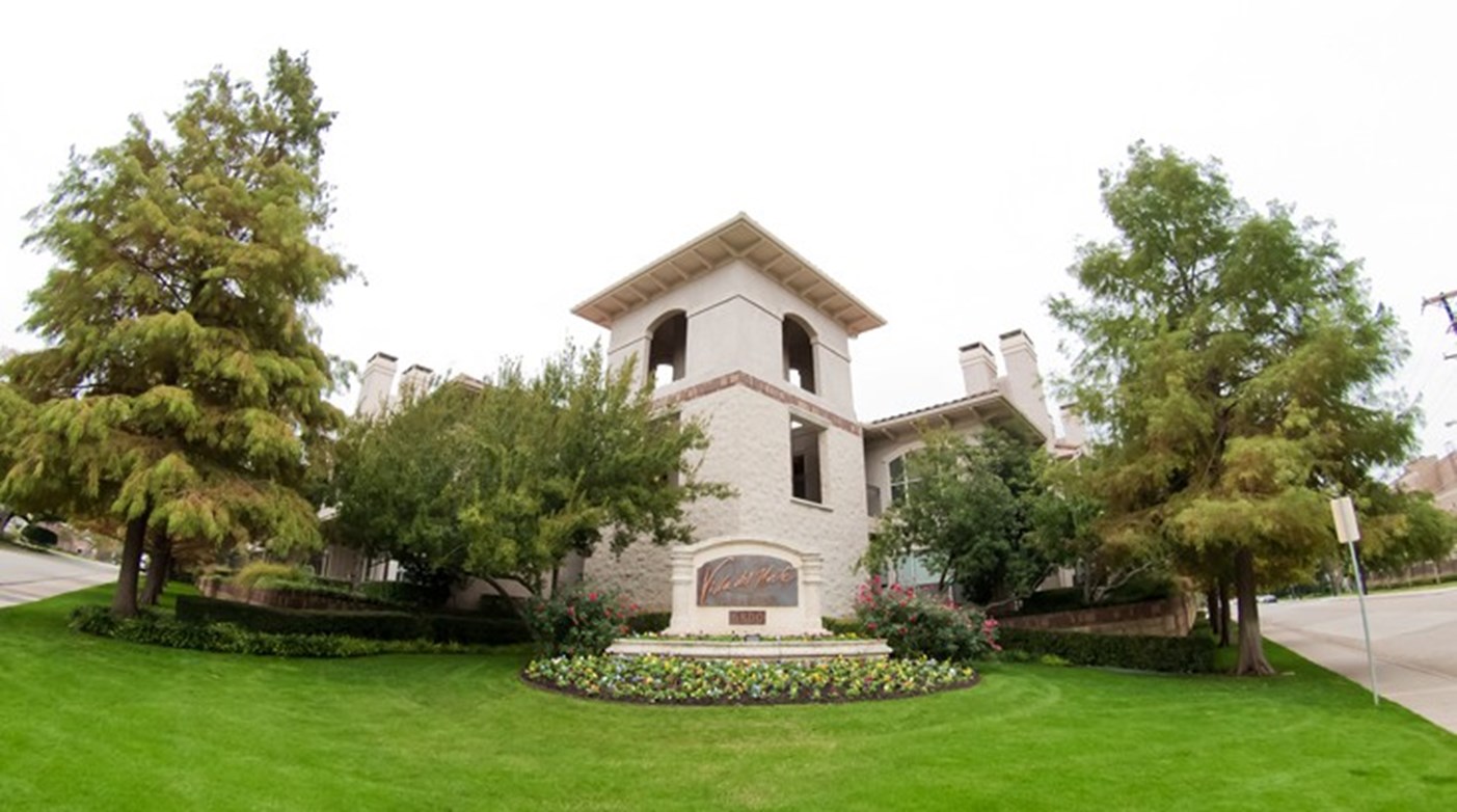 Villa Del Norte - Dallas, TX - Photo 1 of 10