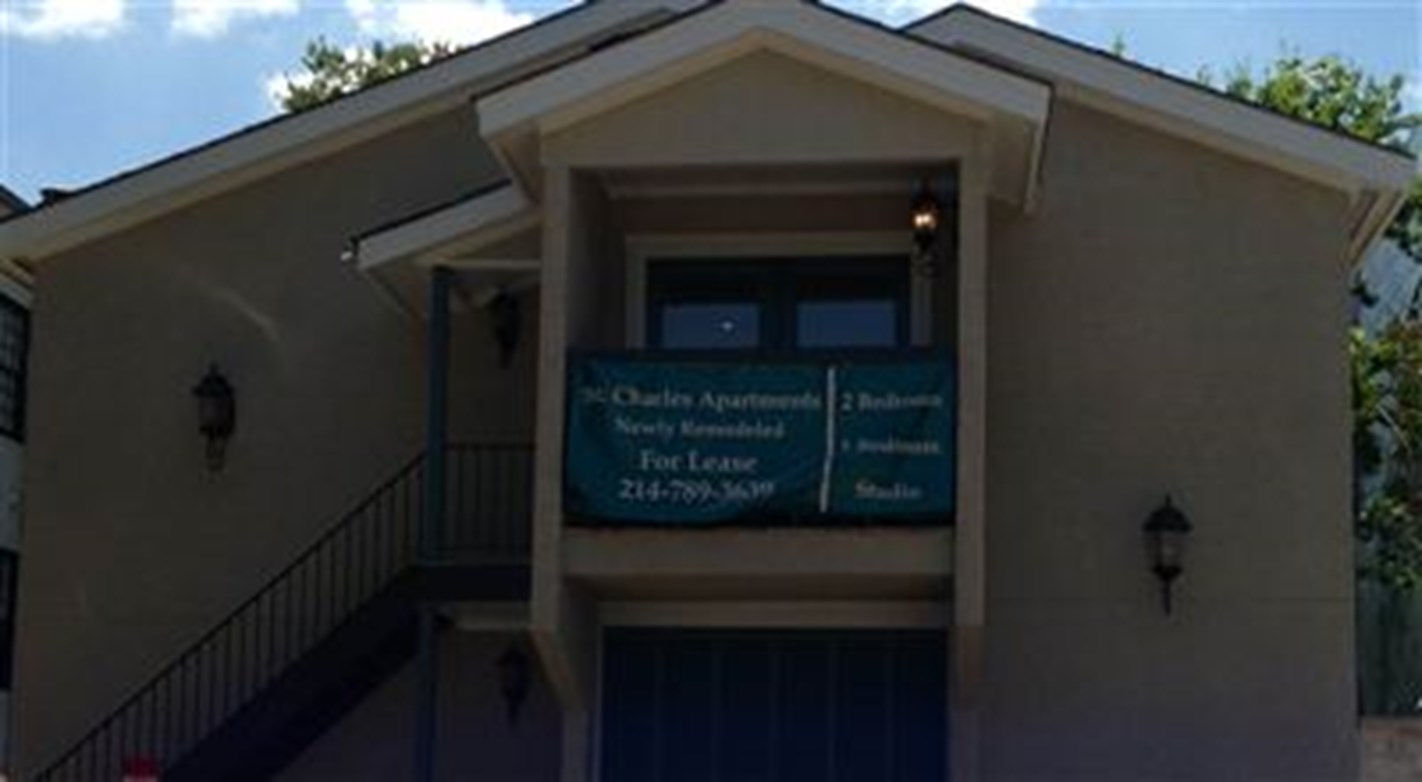St Charles - Dallas, TX - Photo 1 of 6