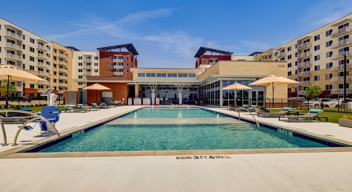Resia Rayzor Ranch - Denton, TX - Photo 1 of 15