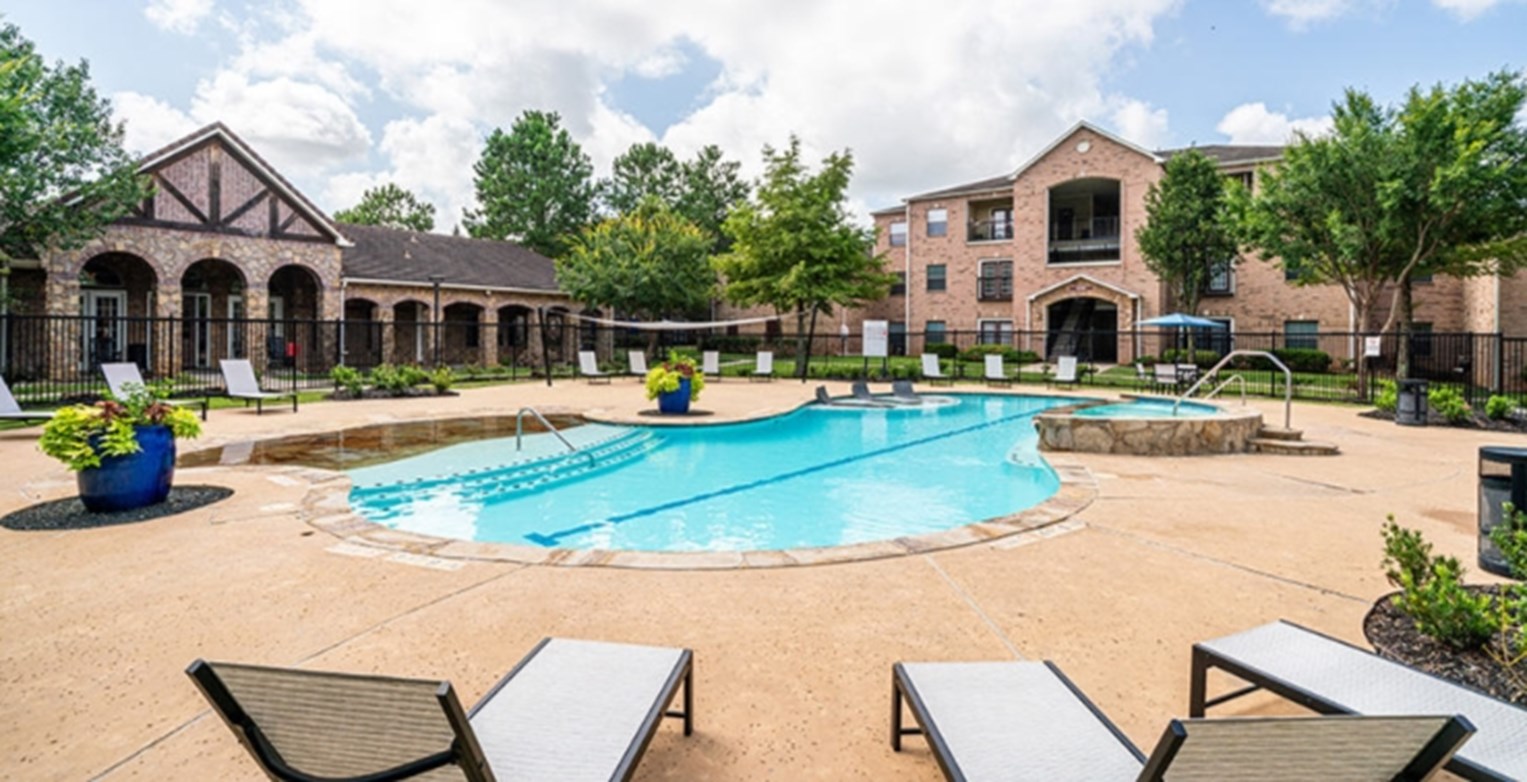 Hawthorne Ridge - Conroe, TX - Photo 1 of 44