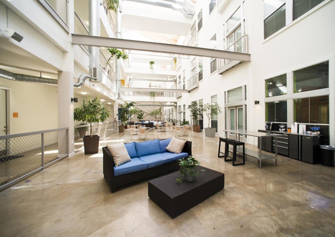 Trinity Loft - Lobby - Photo 4 of 9