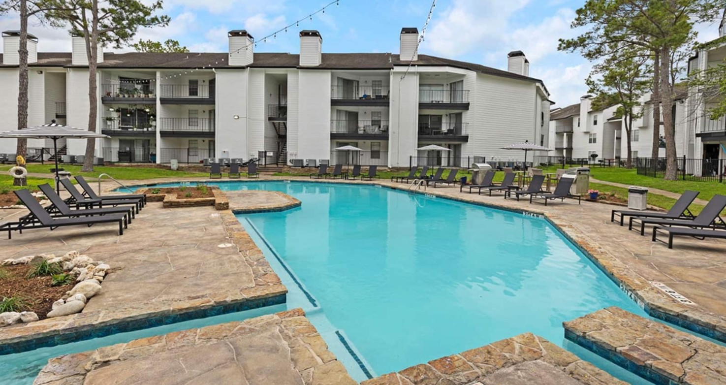 Mia LXMI Westchase West - Houston, TX - Photo 1 of 22