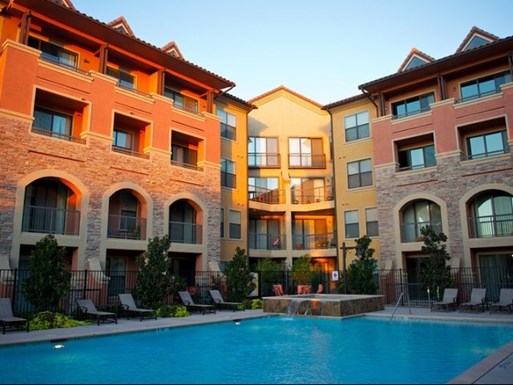 Rockwall Commons Apartments