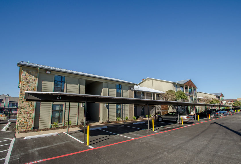 Madison at Bellmar - Exterior - Photo 6 of 22