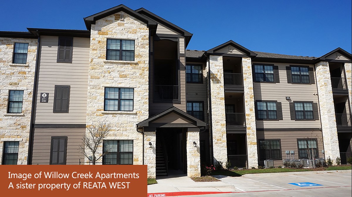 Reata West Apartments Azle 1275+ for 1, 2 & 3 Bed Apts