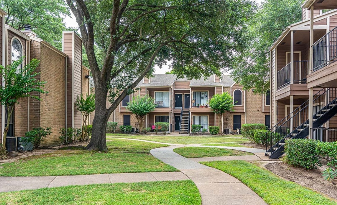 Park at Live Oak - Houston, TX - Photo 1 of 10