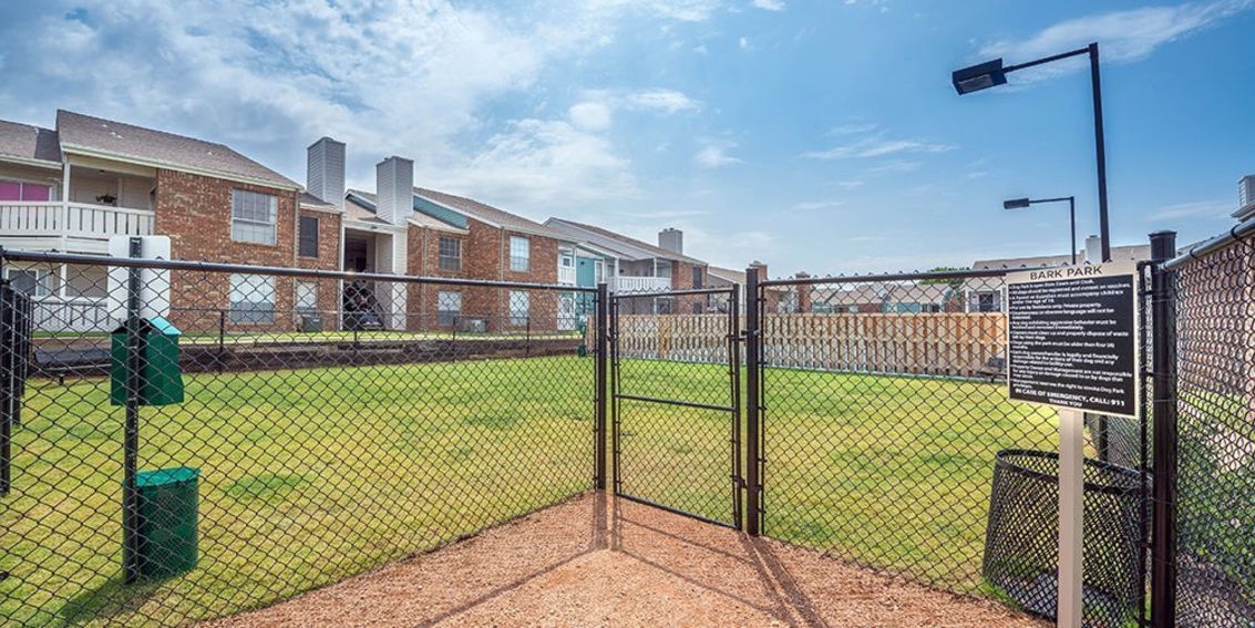 Crossroads at Arlington - Dog Park - Photo 3 of 18